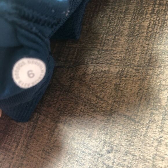 COPY - Lululemon Ebb To Street Sports Bra - Picture 8 of 8